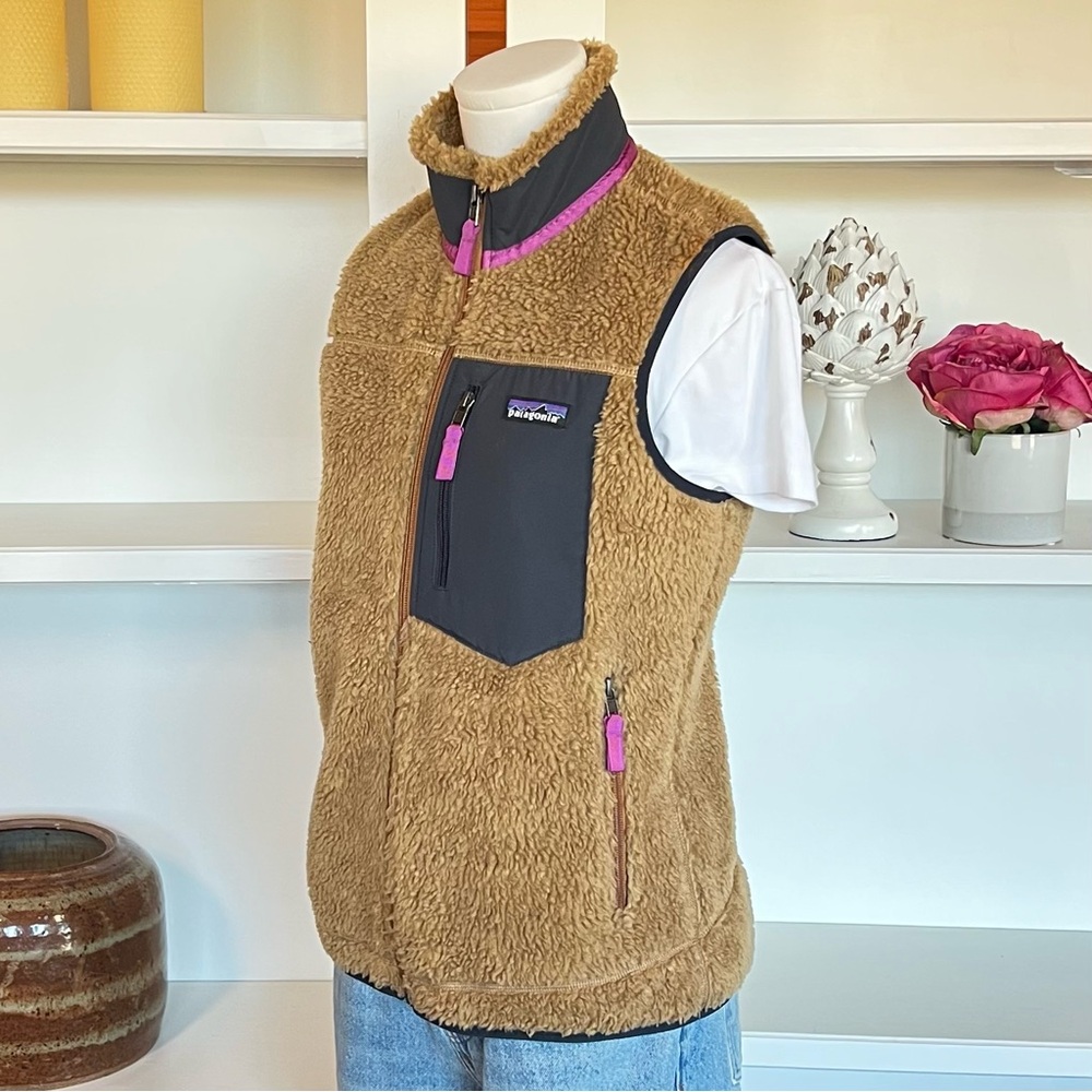 Patagonia Womens Classic Retro-X Fleece Vest Nest Brown/Pitch Blue/Magenta Small - Picture 2 of 7